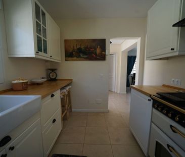 6 bedroom luxury Villa for rent in Nueva Andalucia, Spain - Photo 1