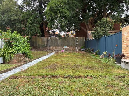 4 Napier Street, Petersham NSW 2049 - House For Rent | Domain - Photo 1