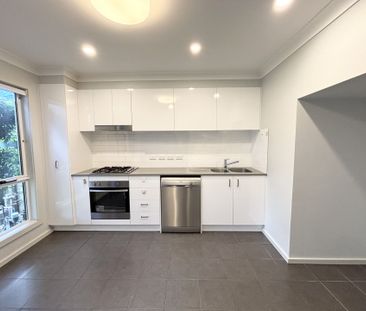 Contemporary Comfort in Glenfield - Photo 6