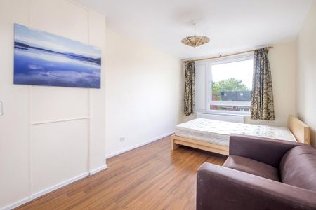 2 bedroom maisonette to rent - Photo 4