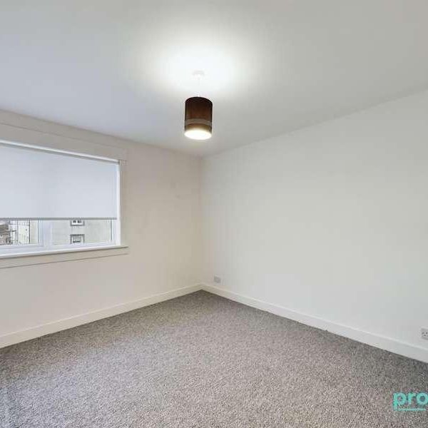 Aikman Place, East Kilbride, South Lanarkshire, G74 - Photo 1