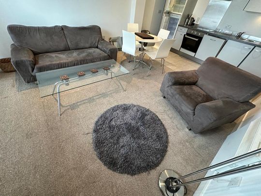 2 bedroom apartment to rent - Photo 1