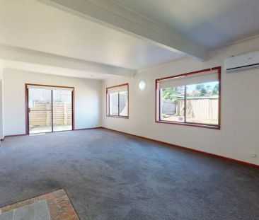 6 Apollo Avenue, Baulkham Hills NSW 2153 - Photo 2