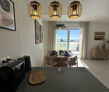 Penthouse for rent in Estepona - Photo 5