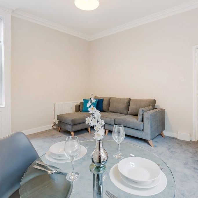 1 bedroom flat to rent - Photo 1