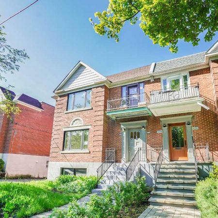 Magnifique 5 ½ rénové à NDG – Rez-de-chaussée avec cour privée 1400 pi² | Chauffage inclus - Photo 4