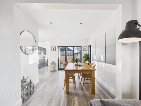 6 Summerhill Park, Belfast, BT5 7HE - Photo 4