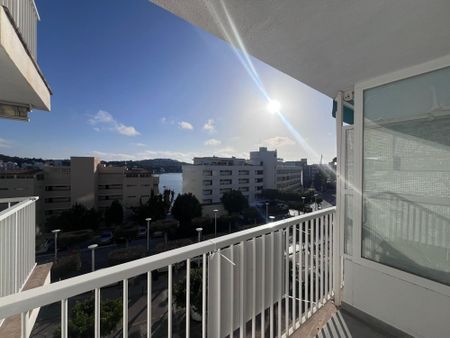 Modern apartment close to the beach in Santa Ponsa - Photo 2