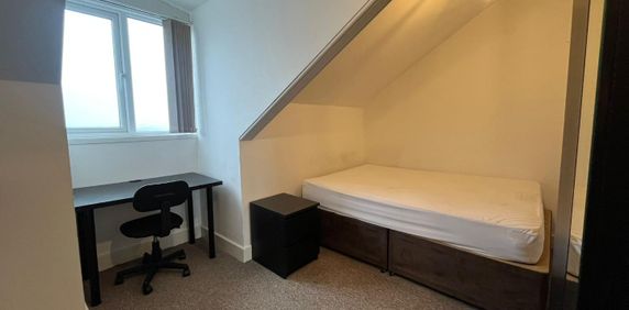 Woodland Terrace, Flat 6, Plymouth - Photo 2