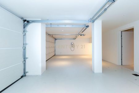 Cascais e Estoril, Lisbon - Photo 2