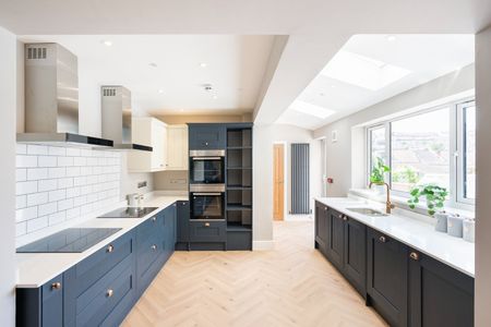 Room in a Shared House, Bath Road, BS4 - Photo 2