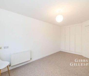 Firethorn Close, Edgware, HA8 - Photo 5