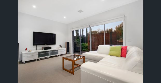 LUXURY, STYLE AND EXCEPTIONAL QUALITY! - Photo 1