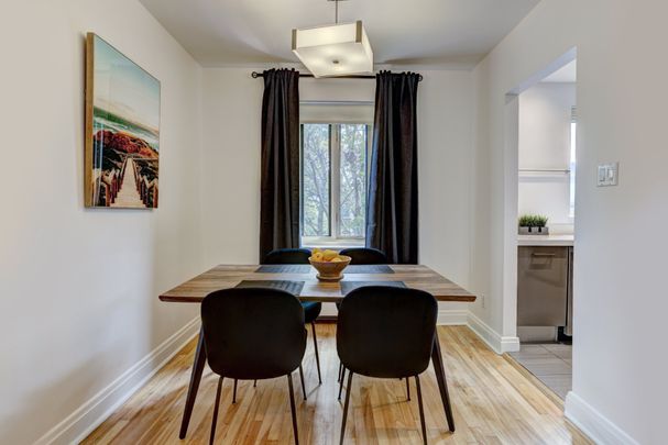 Condo for rent, Mont-Royal - Photo 1