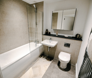 2 bedroom apartment to rent - Photo 3