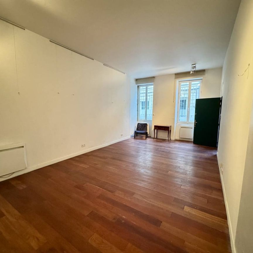 APPARTEMENT T2 BORDEAUX CHARTRONS - Photo 1