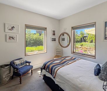 Beautifully Furnished 3 Bedroom Home with Manicured Gardens – 12+ M... - Photo 6