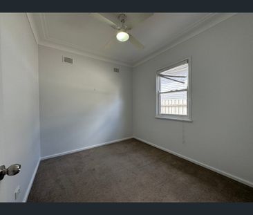 18 Kirton Avenue, Rankin Park, NSW 2287 - Photo 6