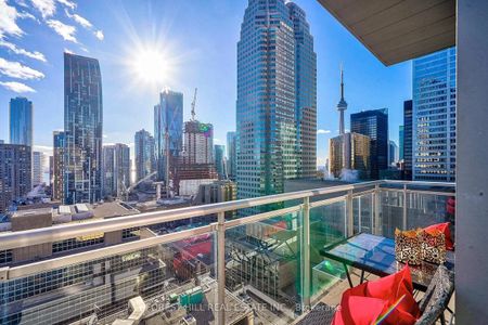 8 Colborne Street condo — Toronto, ON (5-Bedroom) - 5 Bedroom - Photo 3