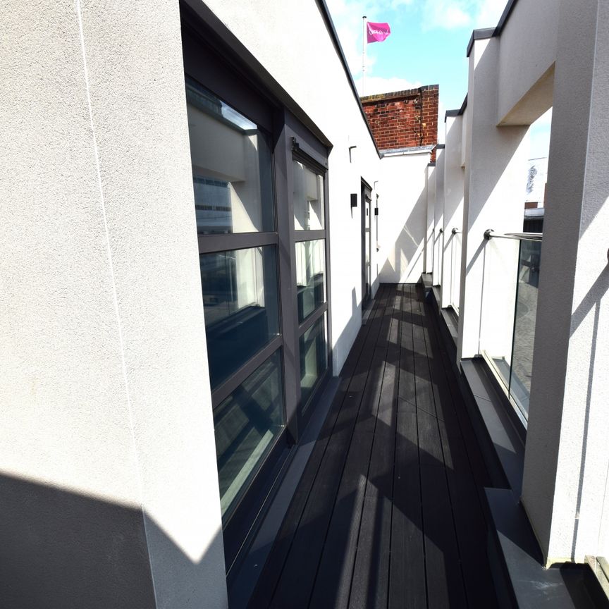 199-203 High Street, SS1 - Photo 1