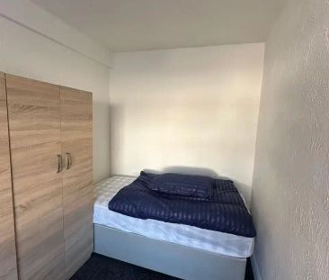 Big Single - Photo 5