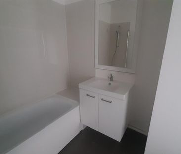 location Appartement T1 DE 23.94m² À MAISONS ALFORT - Photo 2