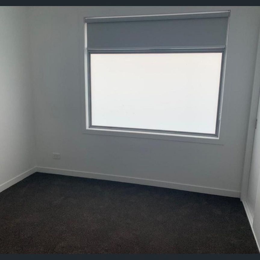 Great Location! - Photo 1