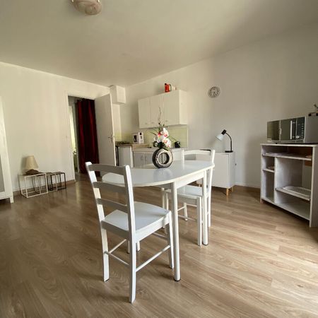 Location Appartement 1 pièce 26m² ROUEN 76000 - Photo 4