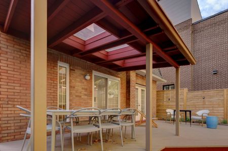 Maison à louer à Montréal (Côte-des-Neiges/Notre-Dame-de-Grâce) - Photo 4