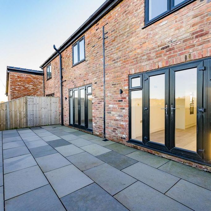 3 bedroom terraced house to rent - Photo 1