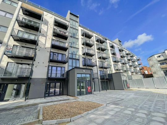 Flat 64, 5 Martin Court, Hastings - Photo 1