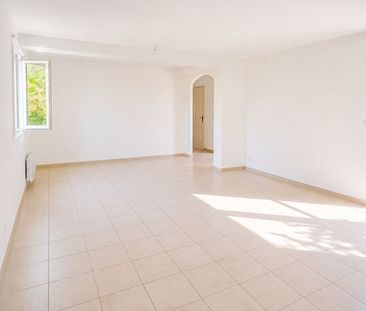 Location Maison 4 pièces 100m² - Photo 1