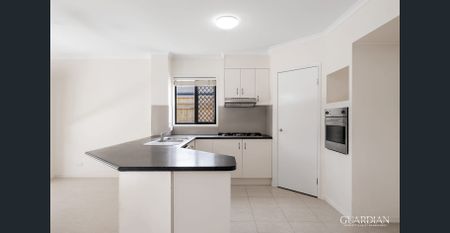 Spacious Family Home with Modern Comforts & Security in Mansfield - Photo 4