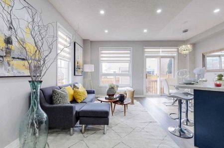 For Lease - 3690 Thomas Street, Mississauga, Ontario - Photo 2