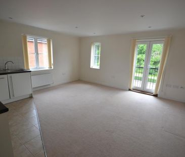 2 bedroom flat to rent - Photo 5