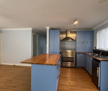 Coastal Convenience Meets Comfortable Living - Photo 5