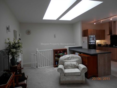 Price £1,250 pcm - Available 09/01/2026 - Unfurnished - Photo 3