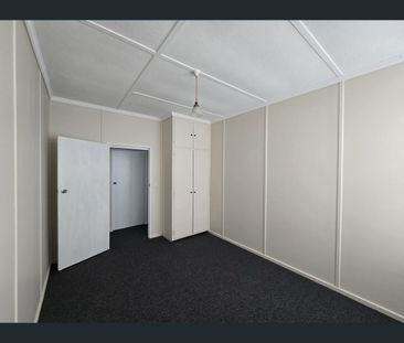 275 Knox Street, Broken Hill, NSW 2880 - Photo 4