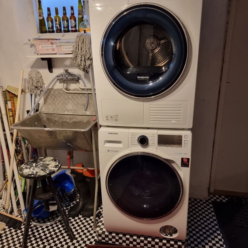 Gamla riksvägen, Kållered - Photo 1