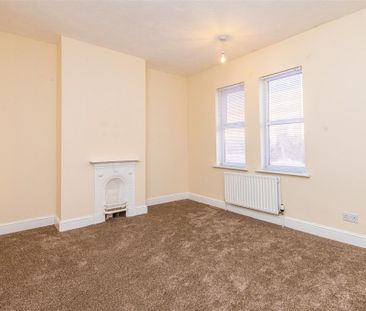 2 bed House - Mid Terrace To Let - Photo 6