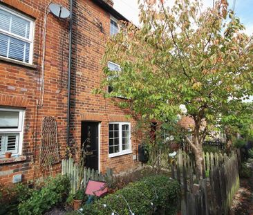 3 bedroom terraced house to rent - Photo 6