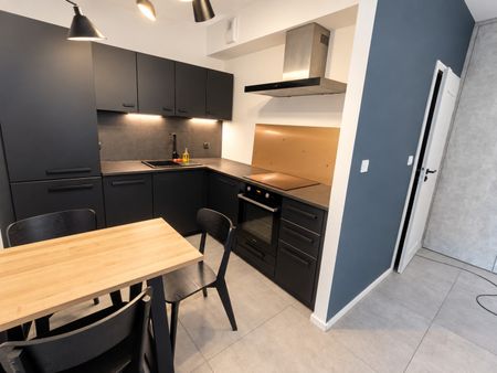 Mieszkanie 2-pokojowe z ogródkiem — Katowice, ul. Szurmana 10 - Photo 3