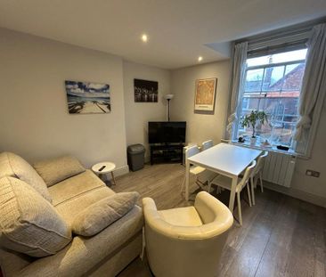 1 bedroom flat to rent - Photo 1