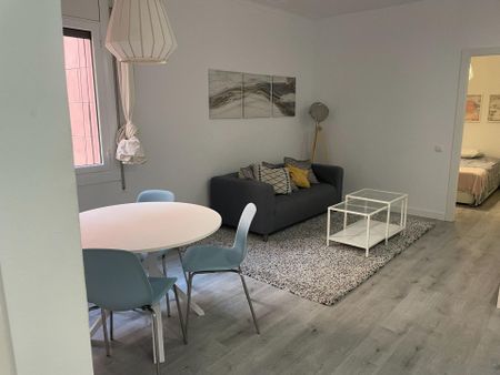 Piso de alquiler en Vila de Madrid, Barri Gòtic - Photo 2