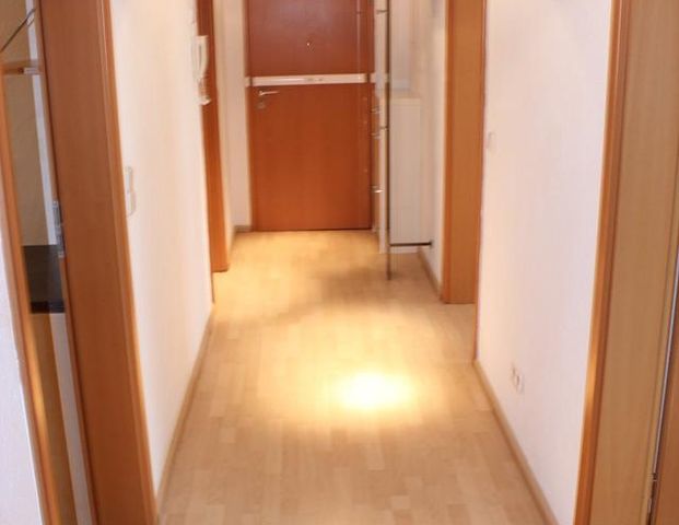 2-Zimmer-Wohnung (67 m²) zentral in Bahnhofsnähe - Foto 1