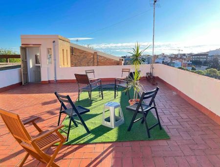 Avinguda del Cardenal Vidal i Barraquer, Barcelona, Catalonia 08035 - Photo 5