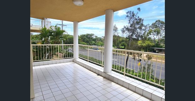 Spacious and Modern Coastal Retreat in Boyne Island - Photo 1