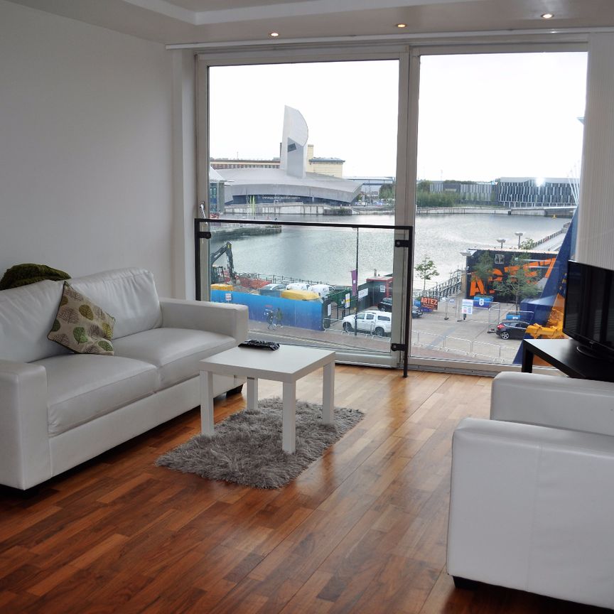 The Quays, SALFORD - Photo 1