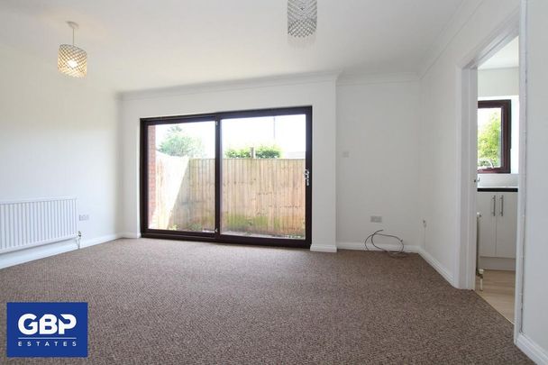 2 bedroom ground floor maisonette to rent - Photo 1