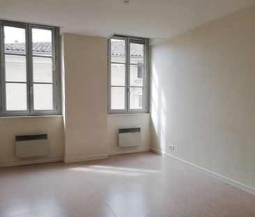 Location appartement 1 pièce 35.39 m² à Bourg-en-Bresse (01000) - Photo 2